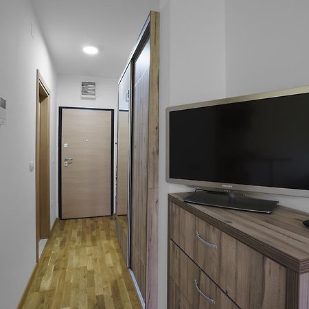 Apartments Lora Bokeljske Brigade Будва Экстерьер фото