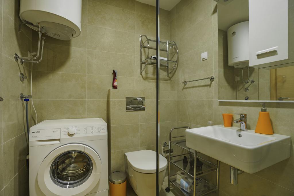 Apartments Lora Bokeljske Brigade Будва Экстерьер фото