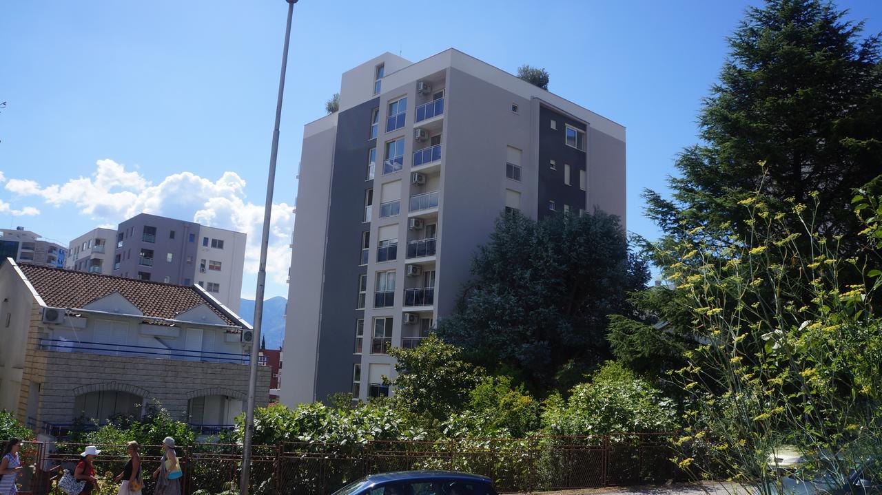Apartments Lora Bokeljske Brigade Будва Экстерьер фото